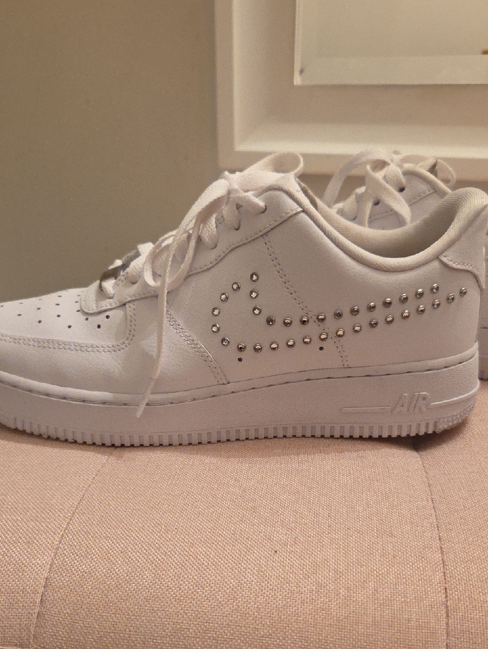 Nike White Rhinestone Low-Top Air Force 1'07 Chrome Metallic Silver Sneakers